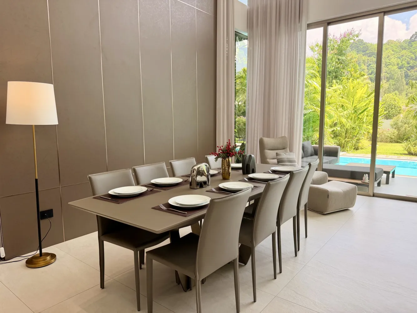 Property image - full photo 6