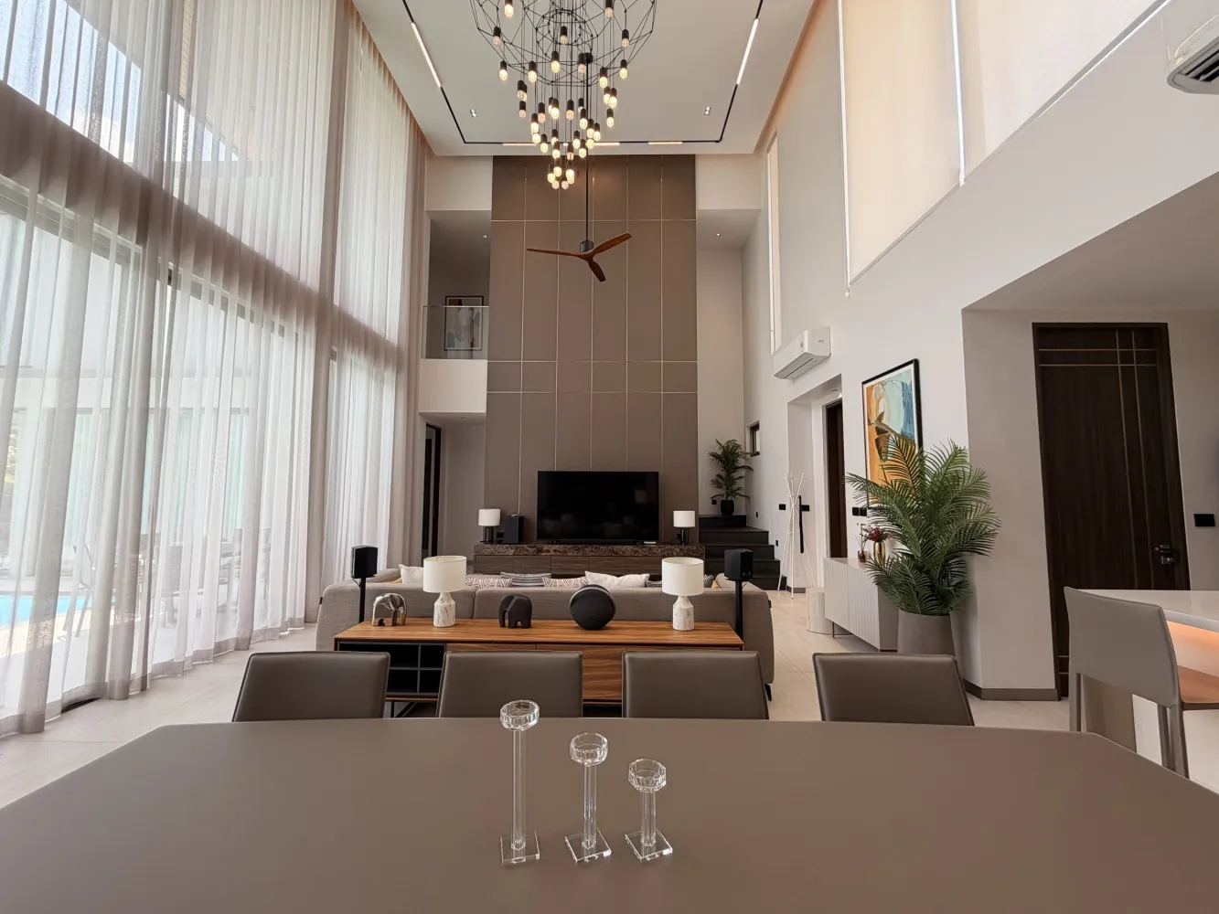 Property image - full photo 3