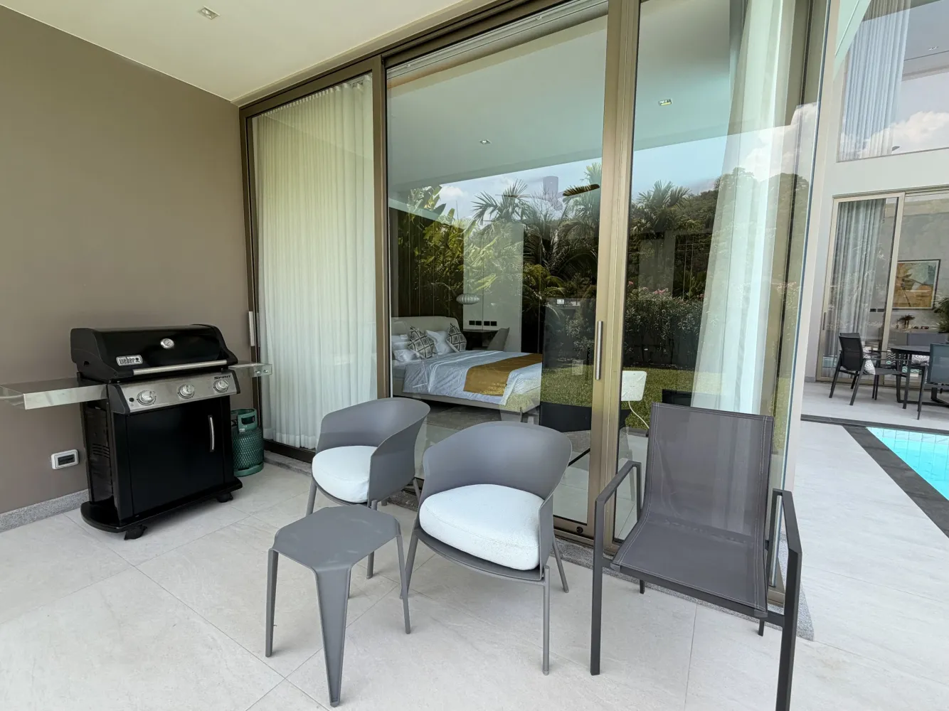 Property image - full photo 33