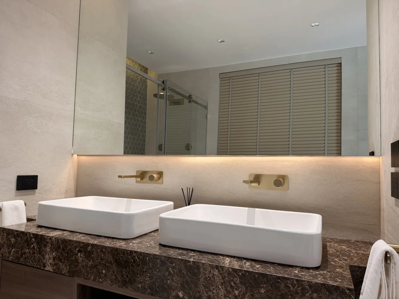 Property image - full photo 23