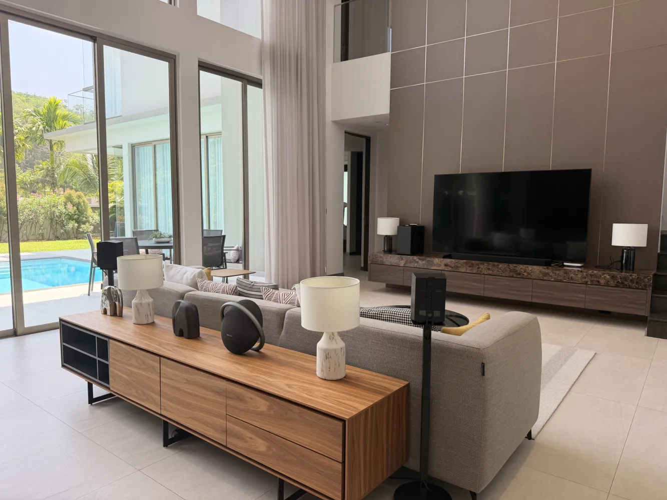Property image - full photo 9