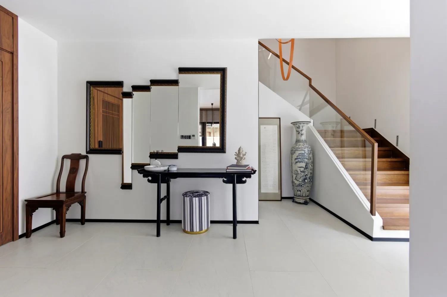 Property image - full photo 6