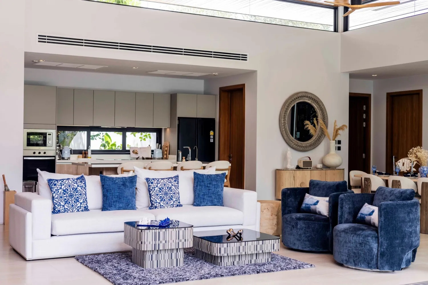 Property image - full photo 1