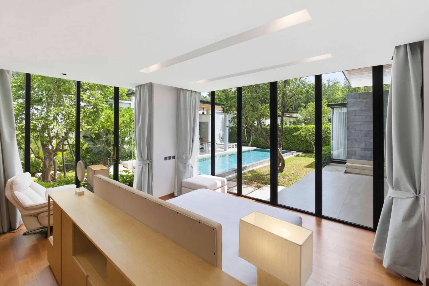 Property image - full photo 44