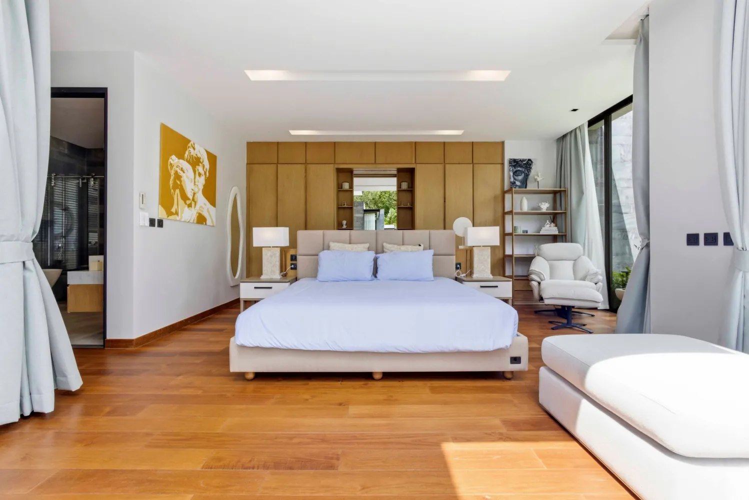Property image - full photo 29