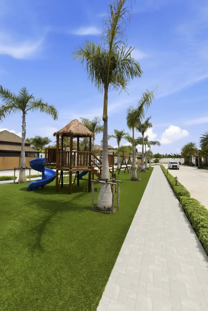 Property image - full photo 85