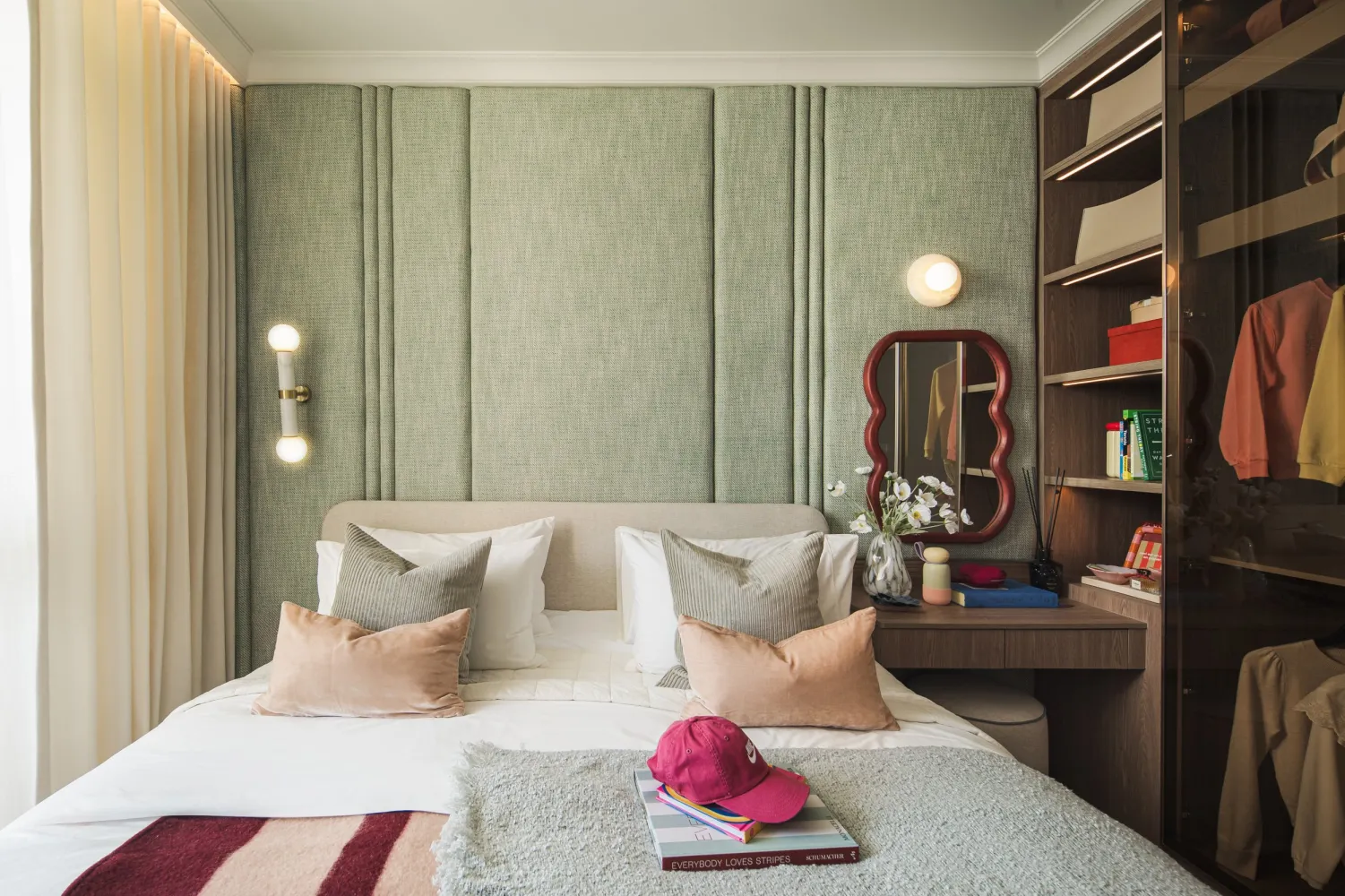 Property image - full photo 10