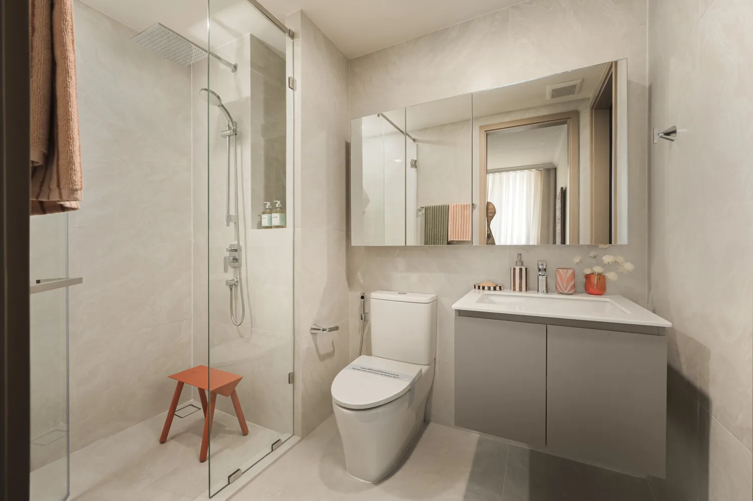 Property image - full photo 7