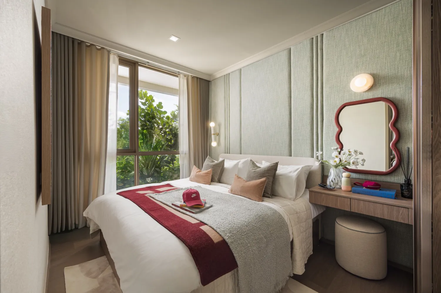 Property image - full photo 5