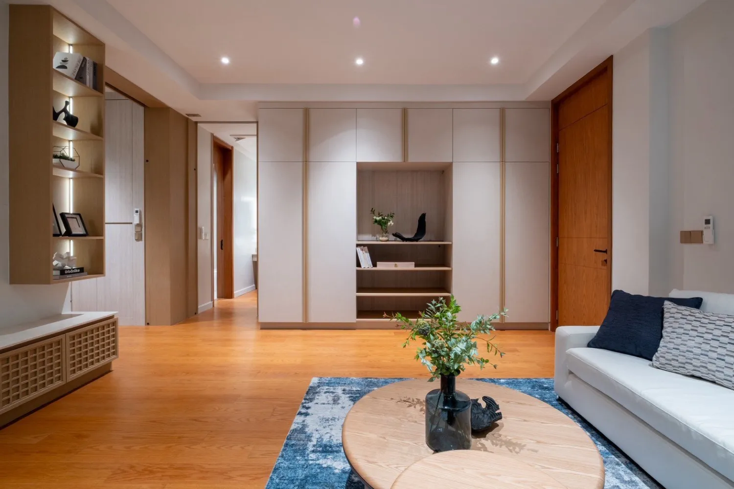 Property image - full photo 40