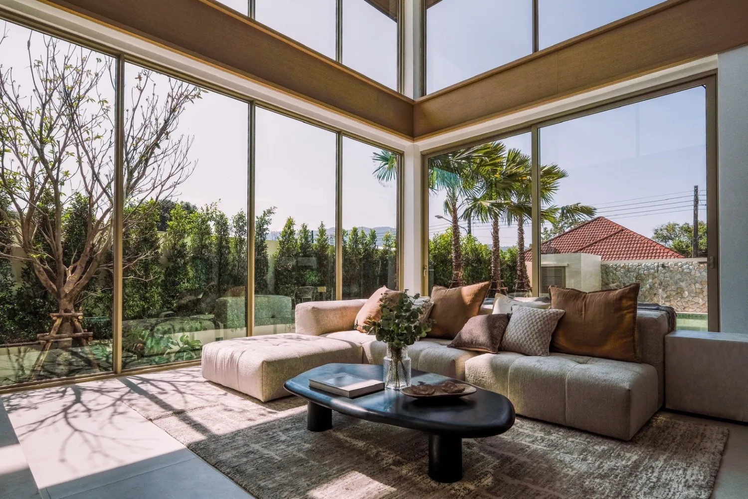Property image - full photo 6