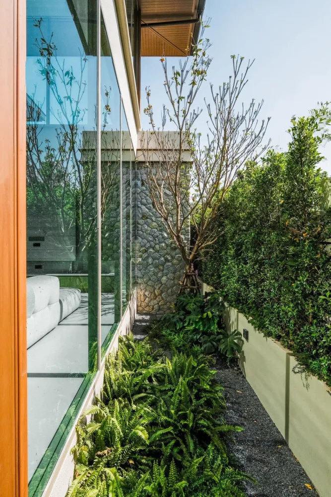 Property image - full photo 53