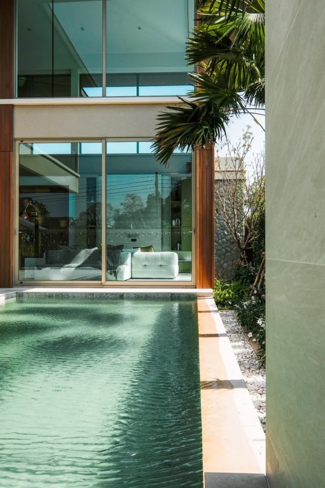 Property image - full photo 48
