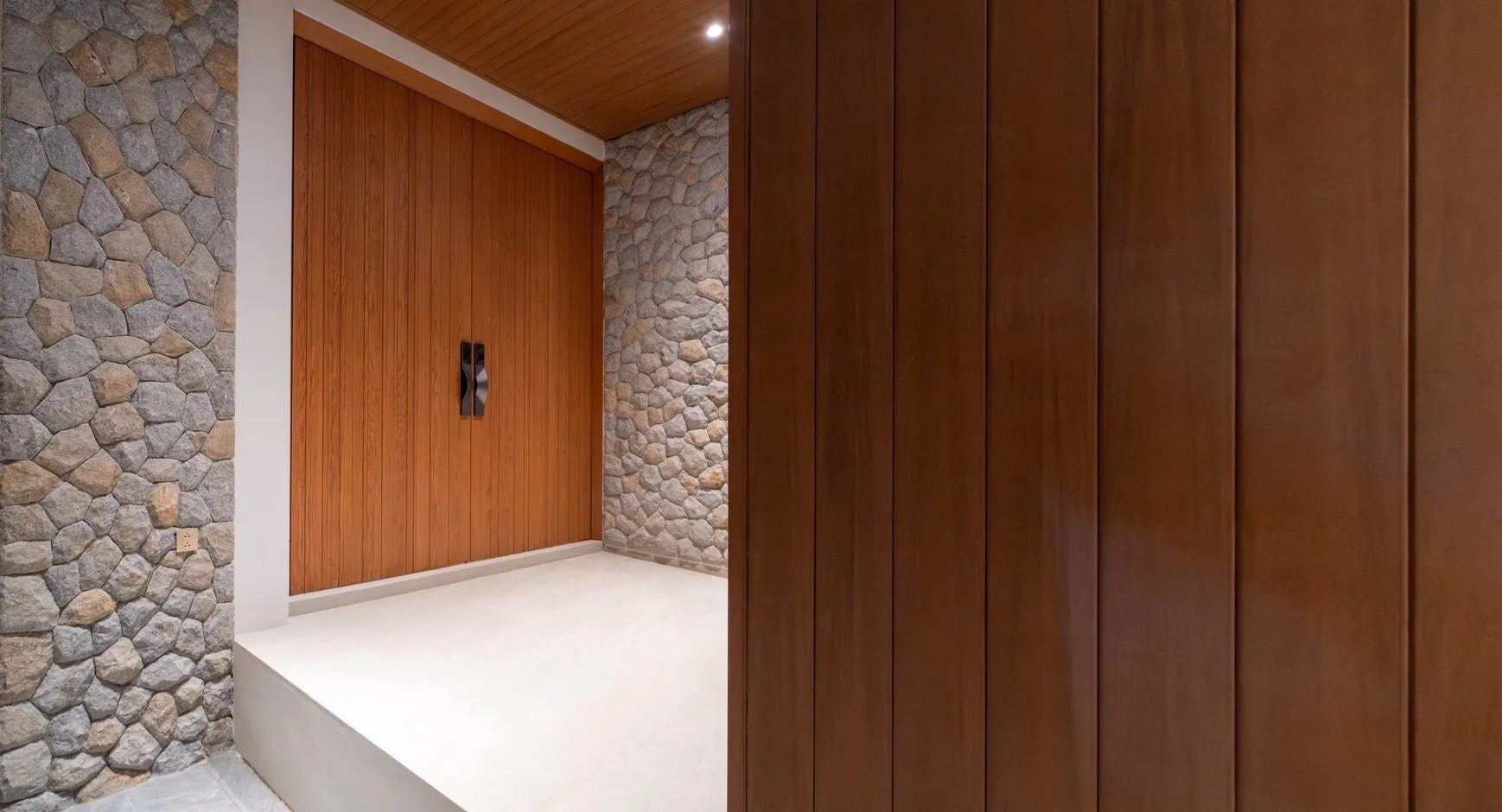 Property image - full photo 50