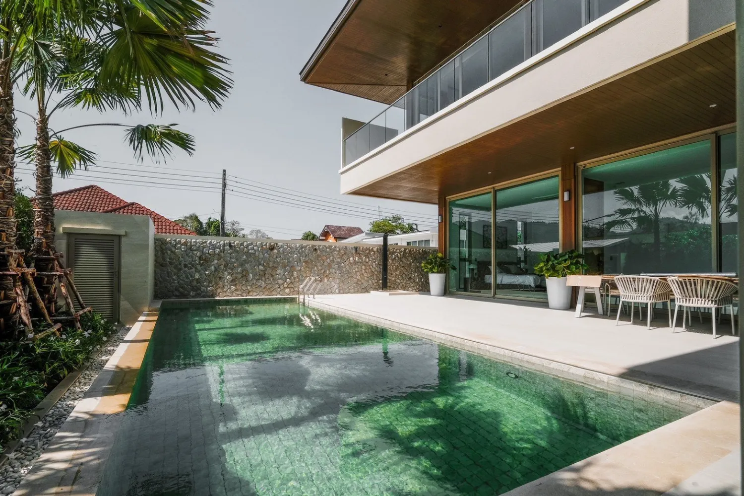 Property image - full photo 1
