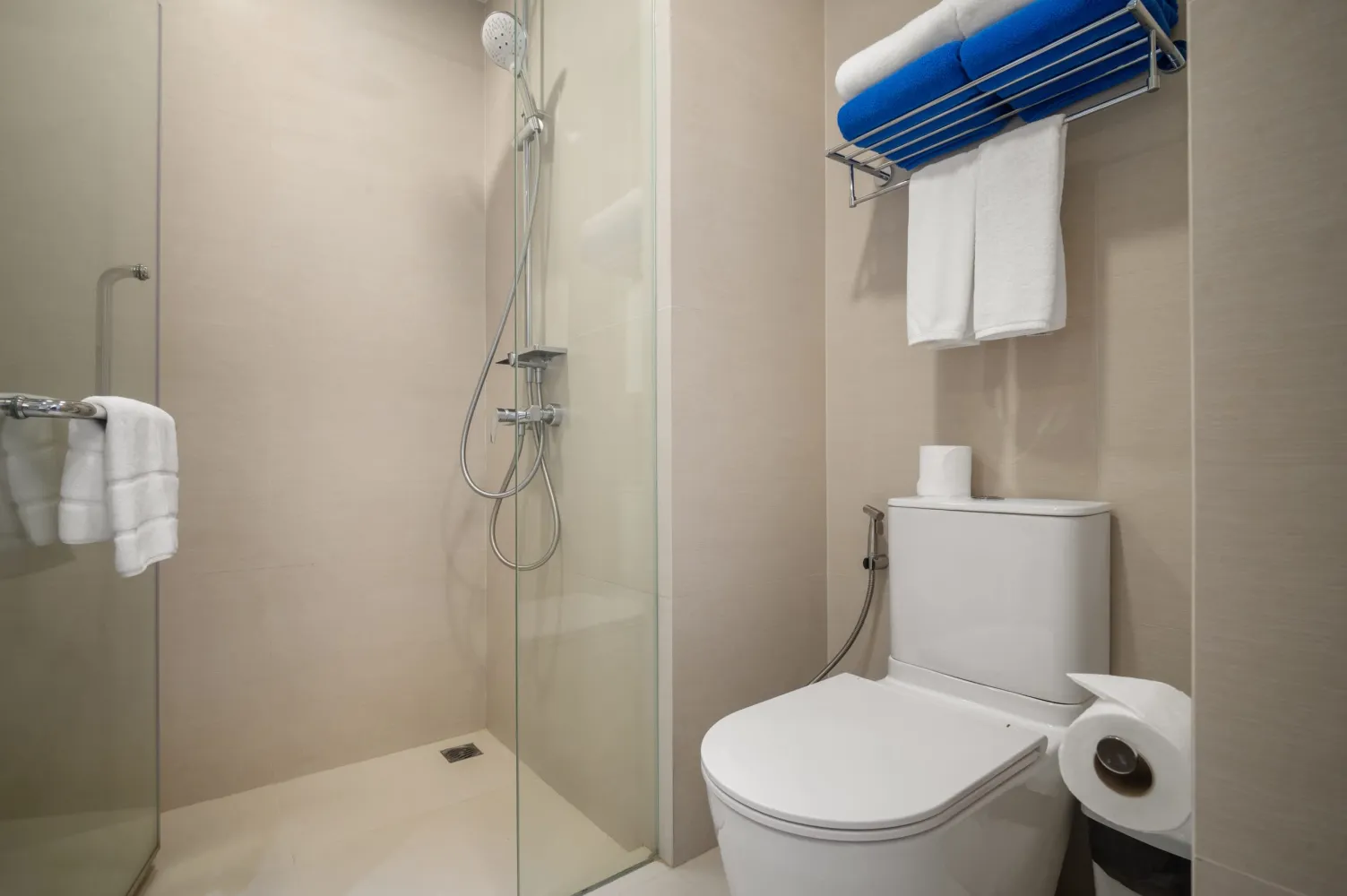 Property image - full photo 19