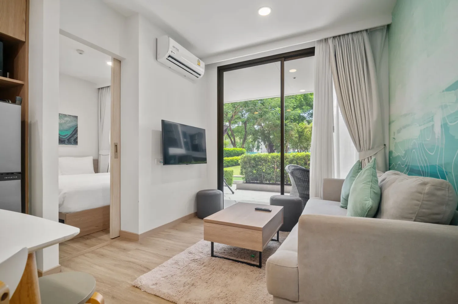 Property image - full photo 6