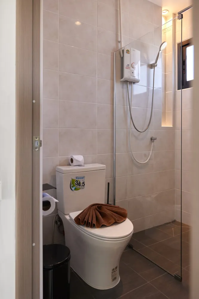 Property image - full photo 46