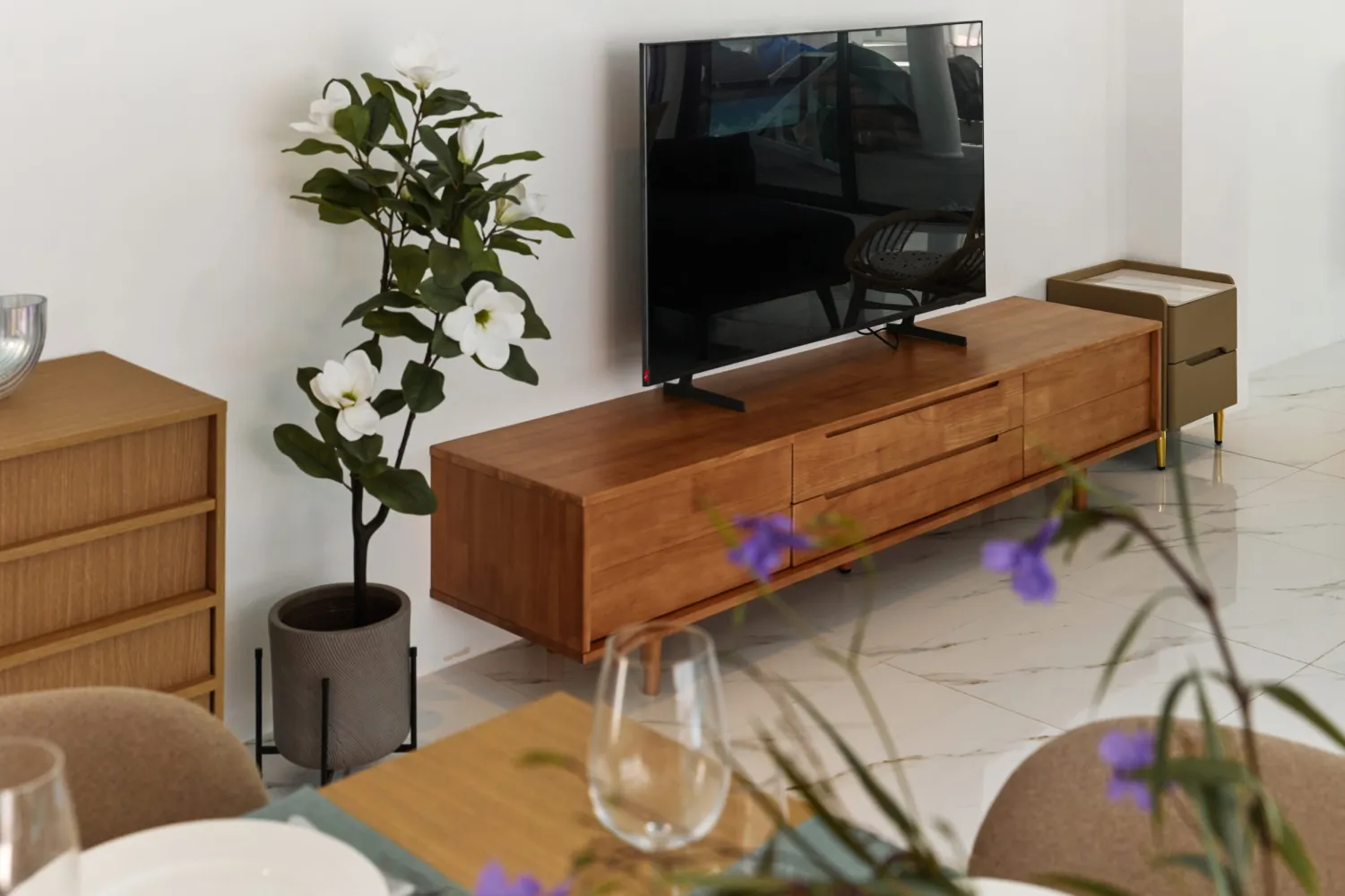 Property image - full photo 14