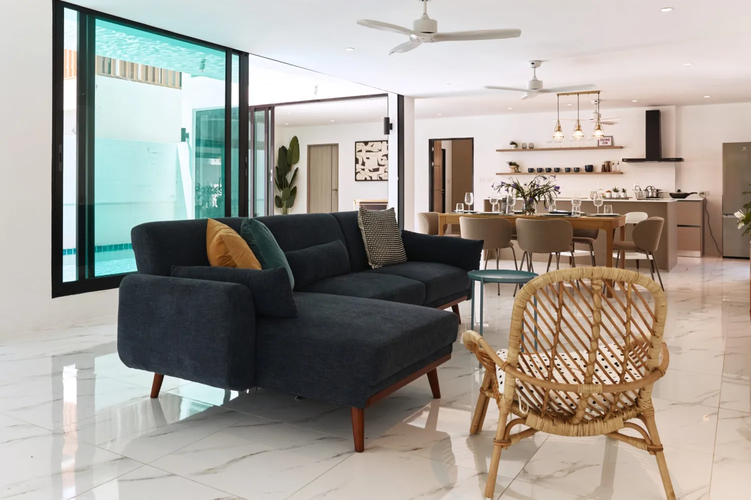 Property image - full photo 13
