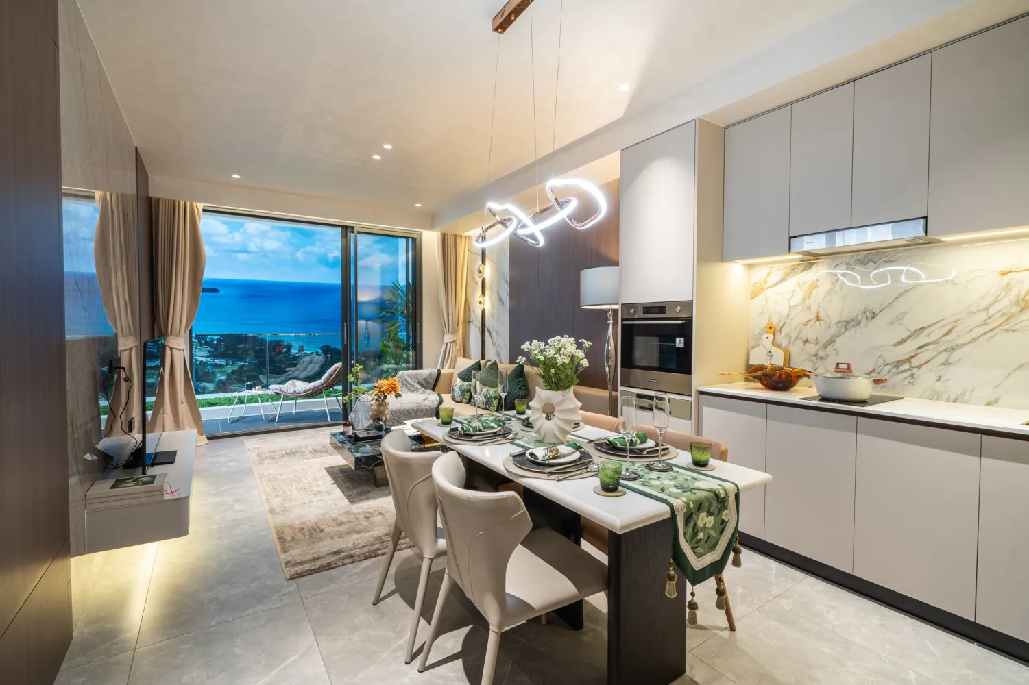 Property image - full photo 5