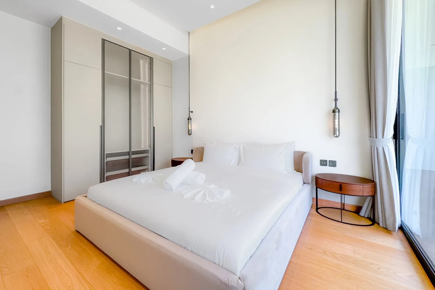 Property image - full photo 18