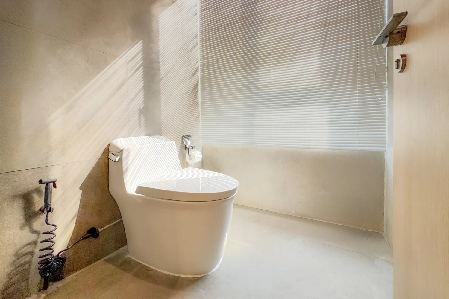 Property image - full photo 32