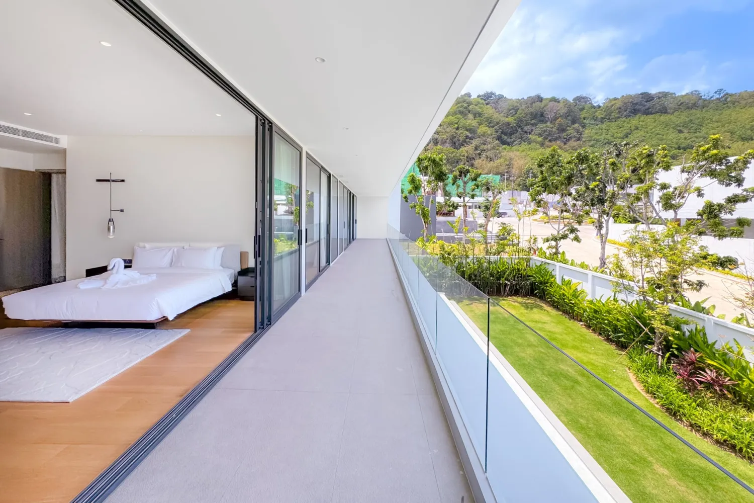 Property image - full photo 21
