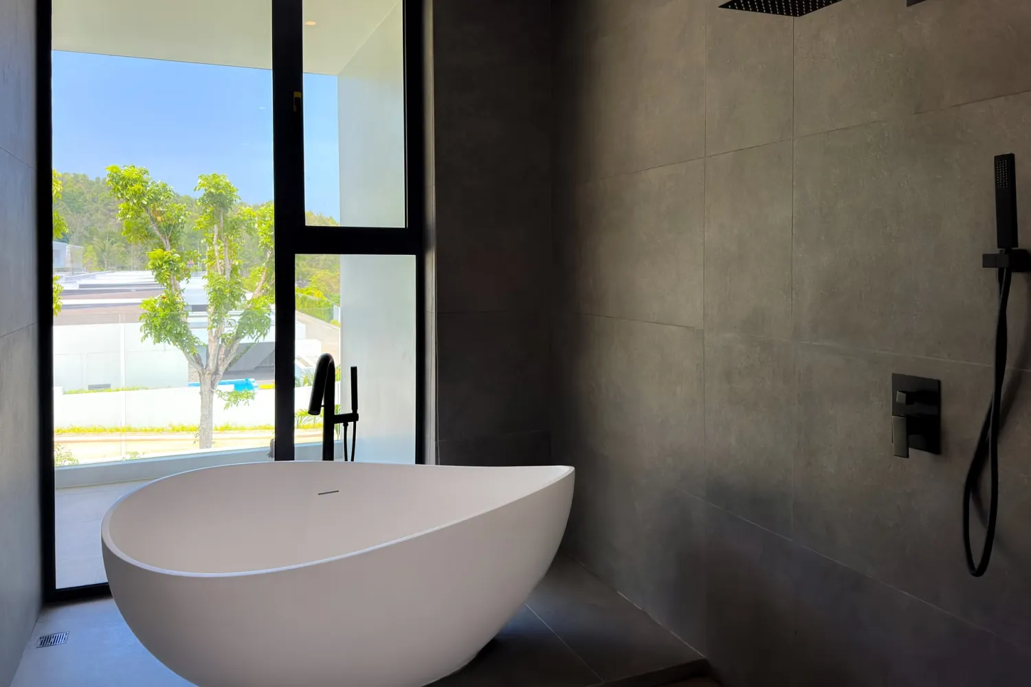 Property image - full photo 29