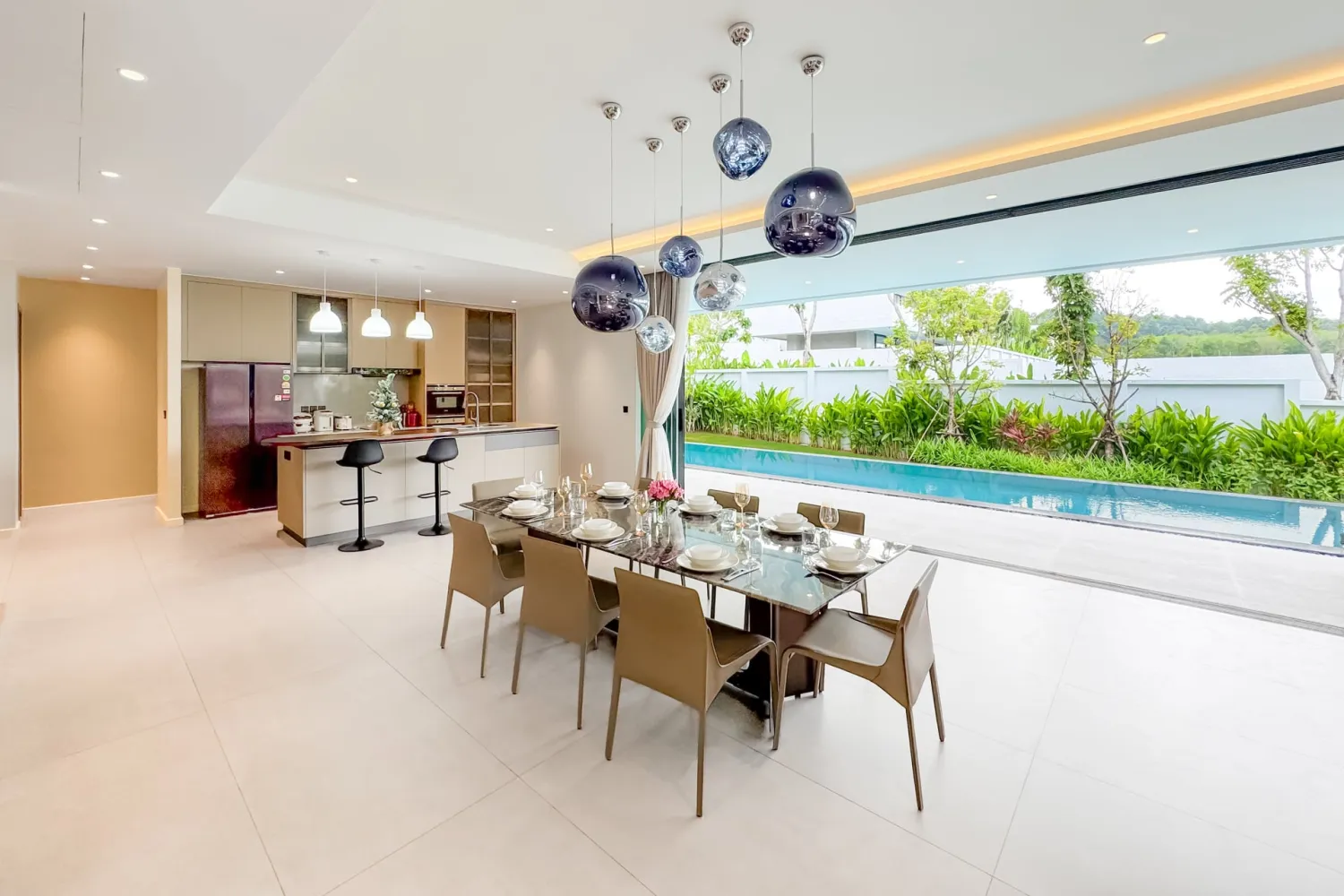Property image - full photo 9