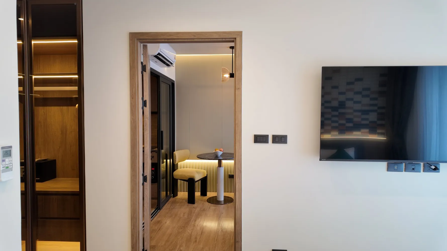 Property image - full photo 22