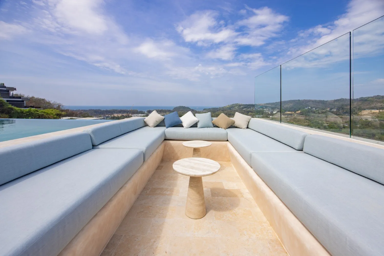 Property image - full photo 7