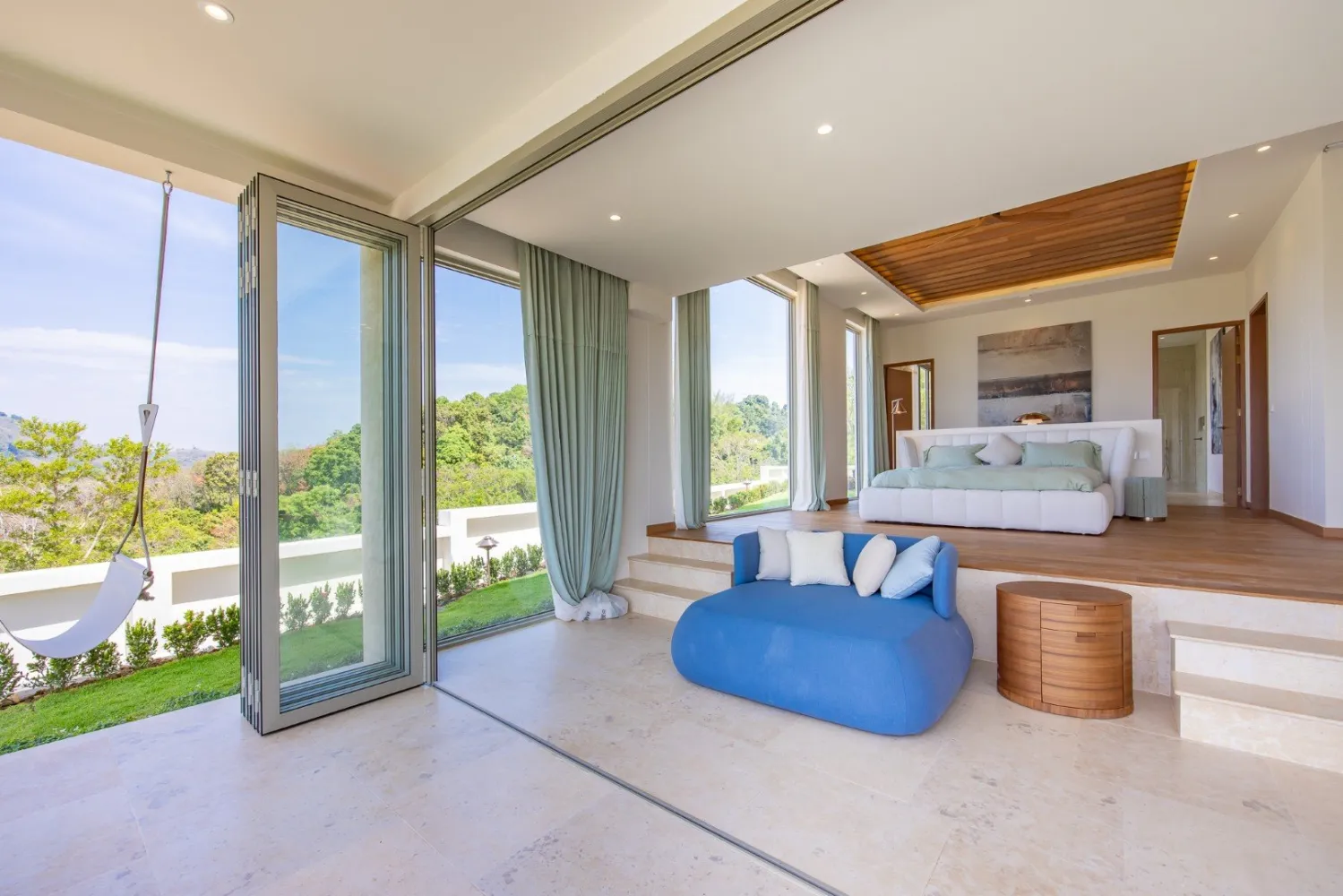 Property image - full photo 10