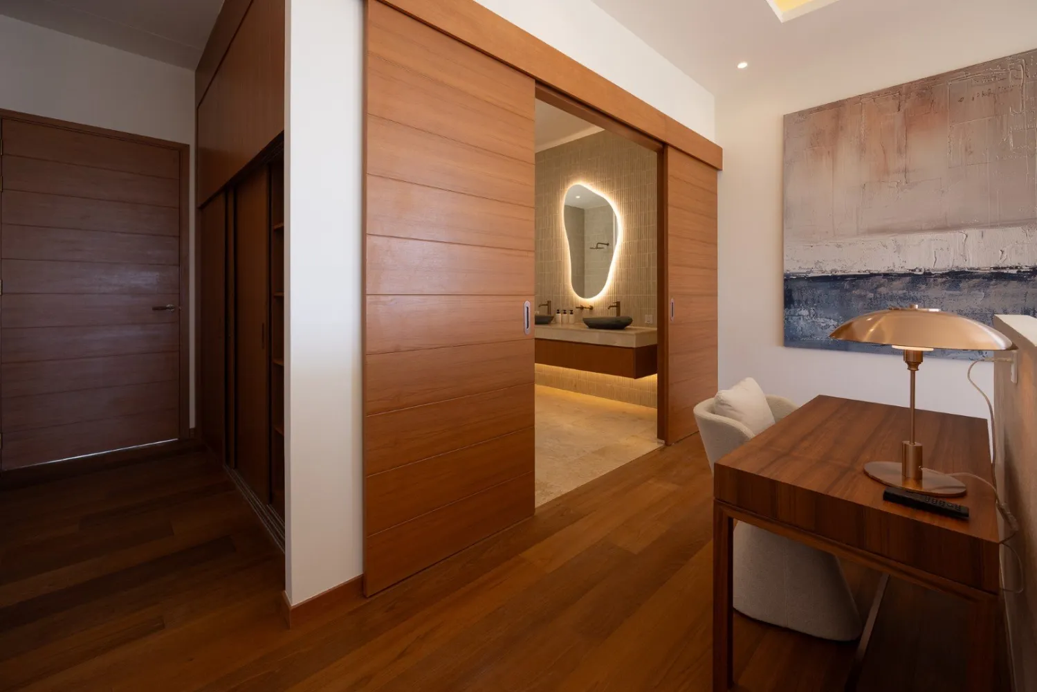 Property image - full photo 15