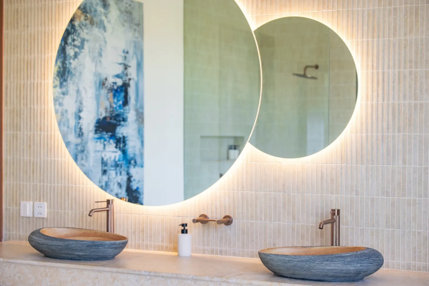 Property image - full photo 23