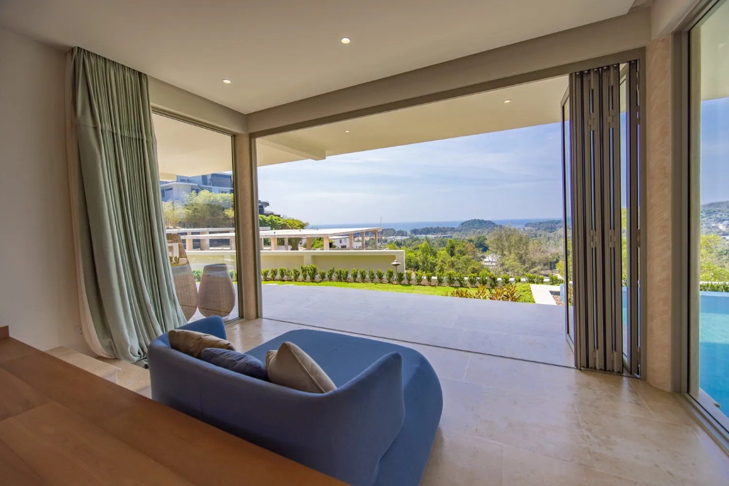 Property image - full photo 25