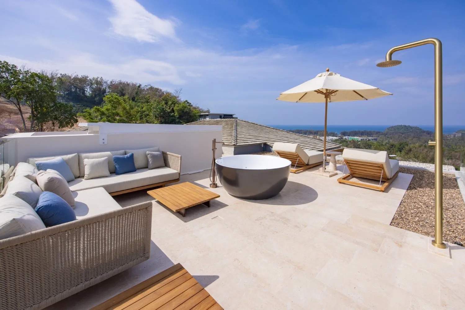 Property image - full photo 28