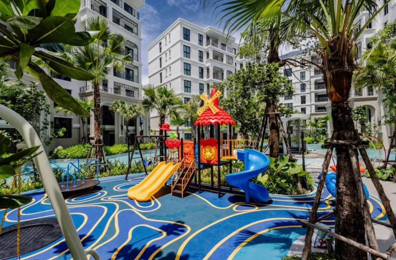 Property image - full photo 17