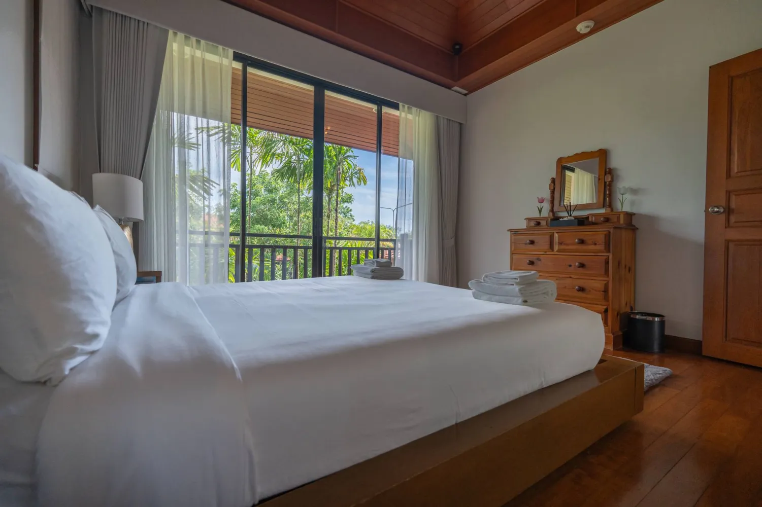 Property image - full photo 37