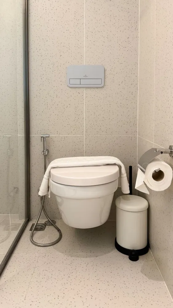 Property image - full photo 32