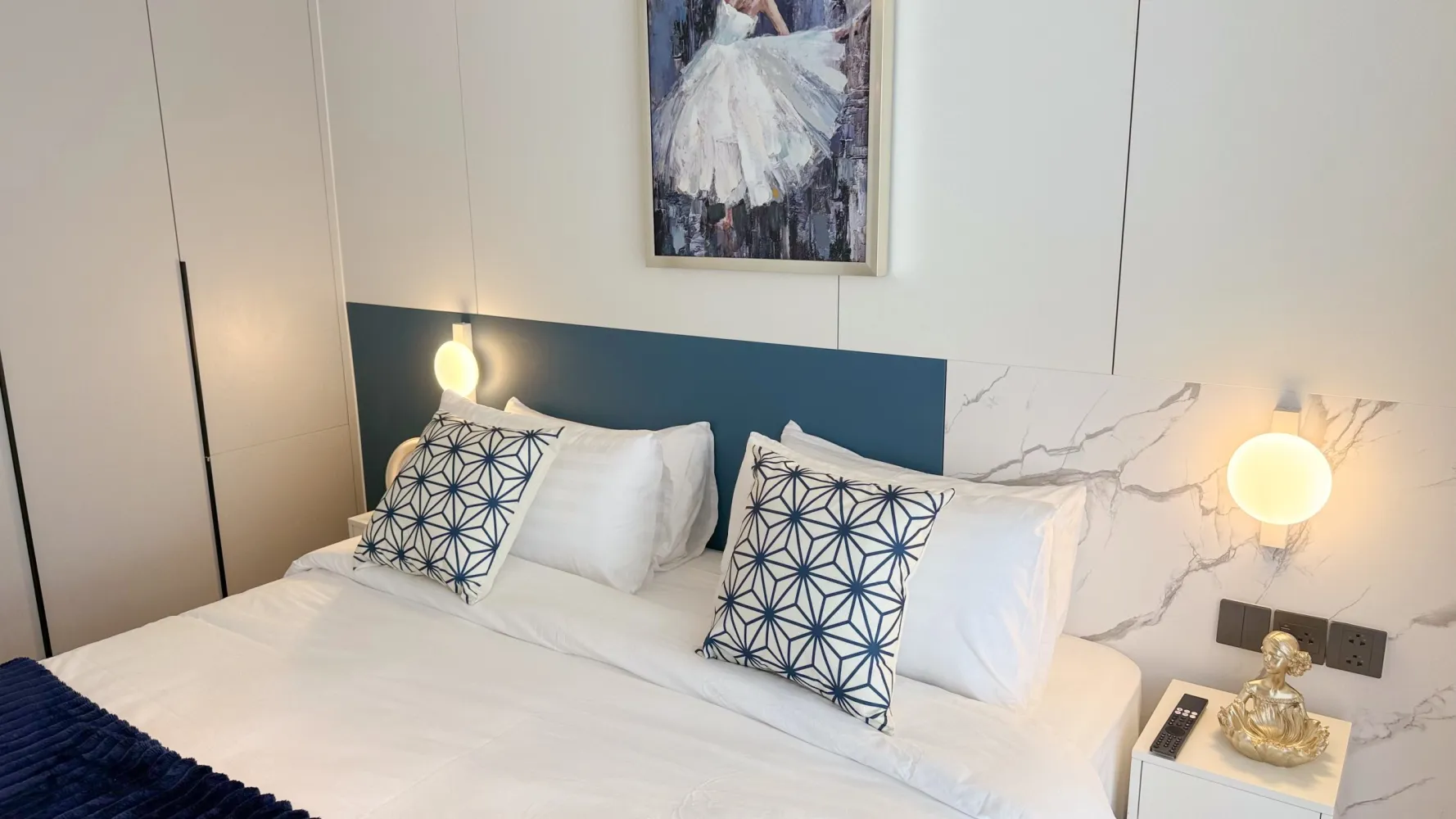 Property image - full photo 15