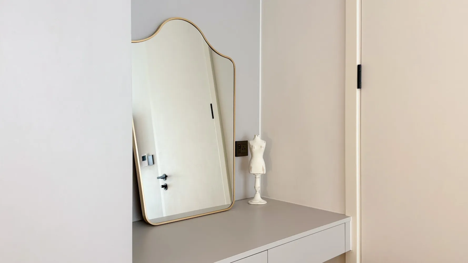 Property image - full photo 23