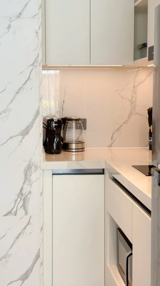 Property image - full photo 9