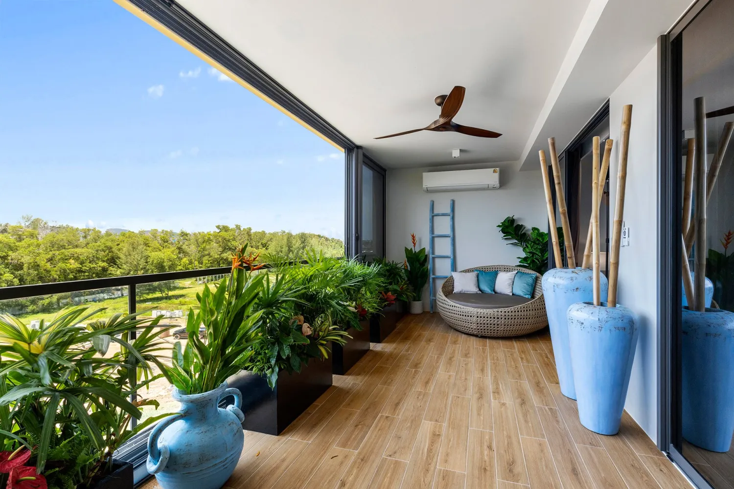 Property image - full photo 1