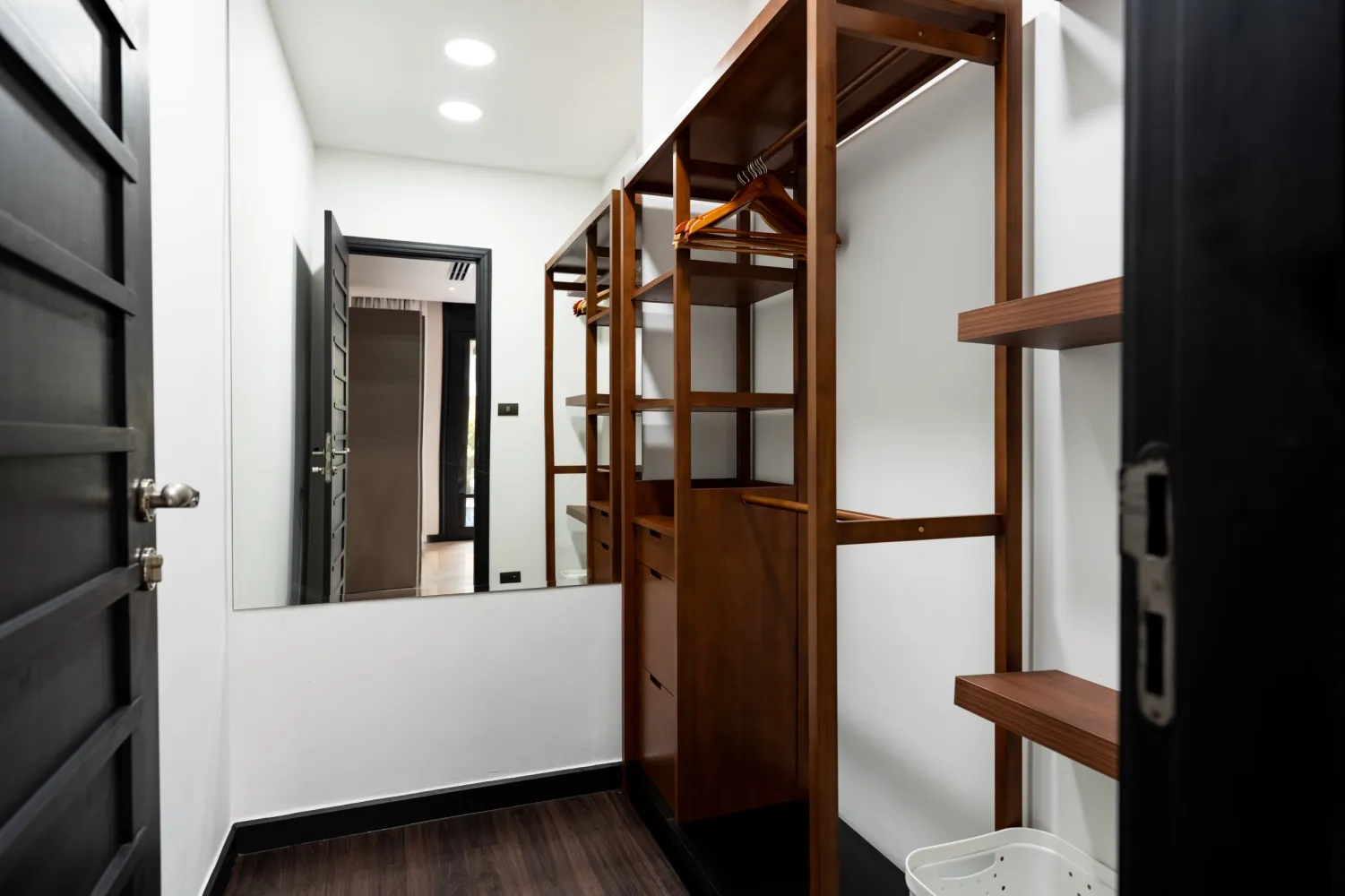 Property image - full photo 42