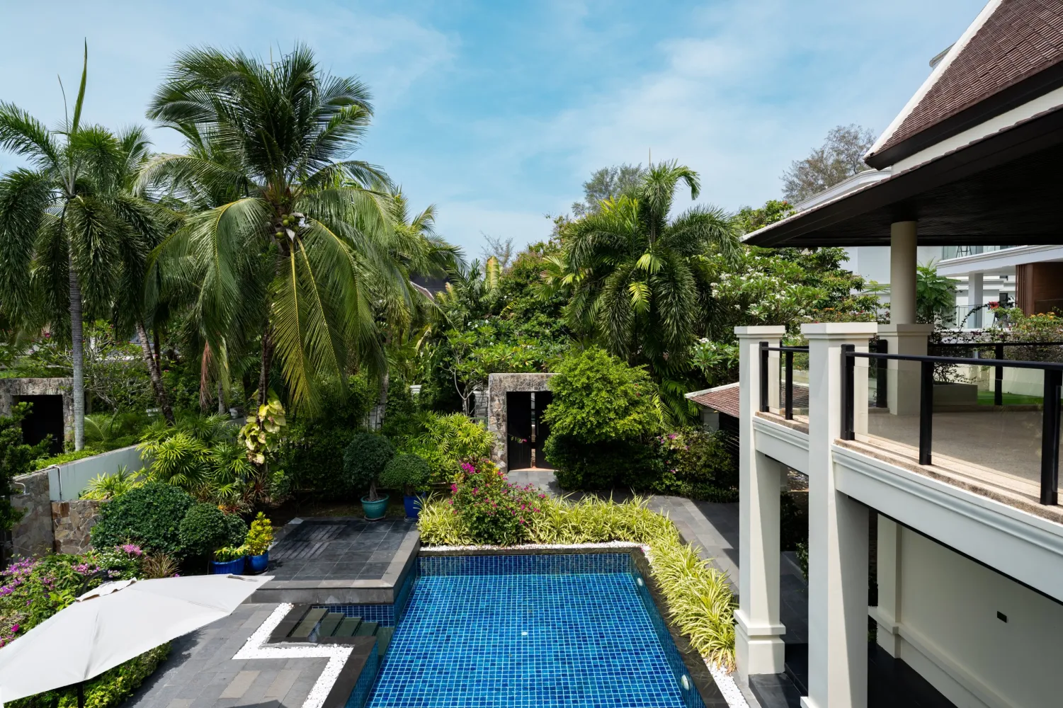 Property image - full photo 55