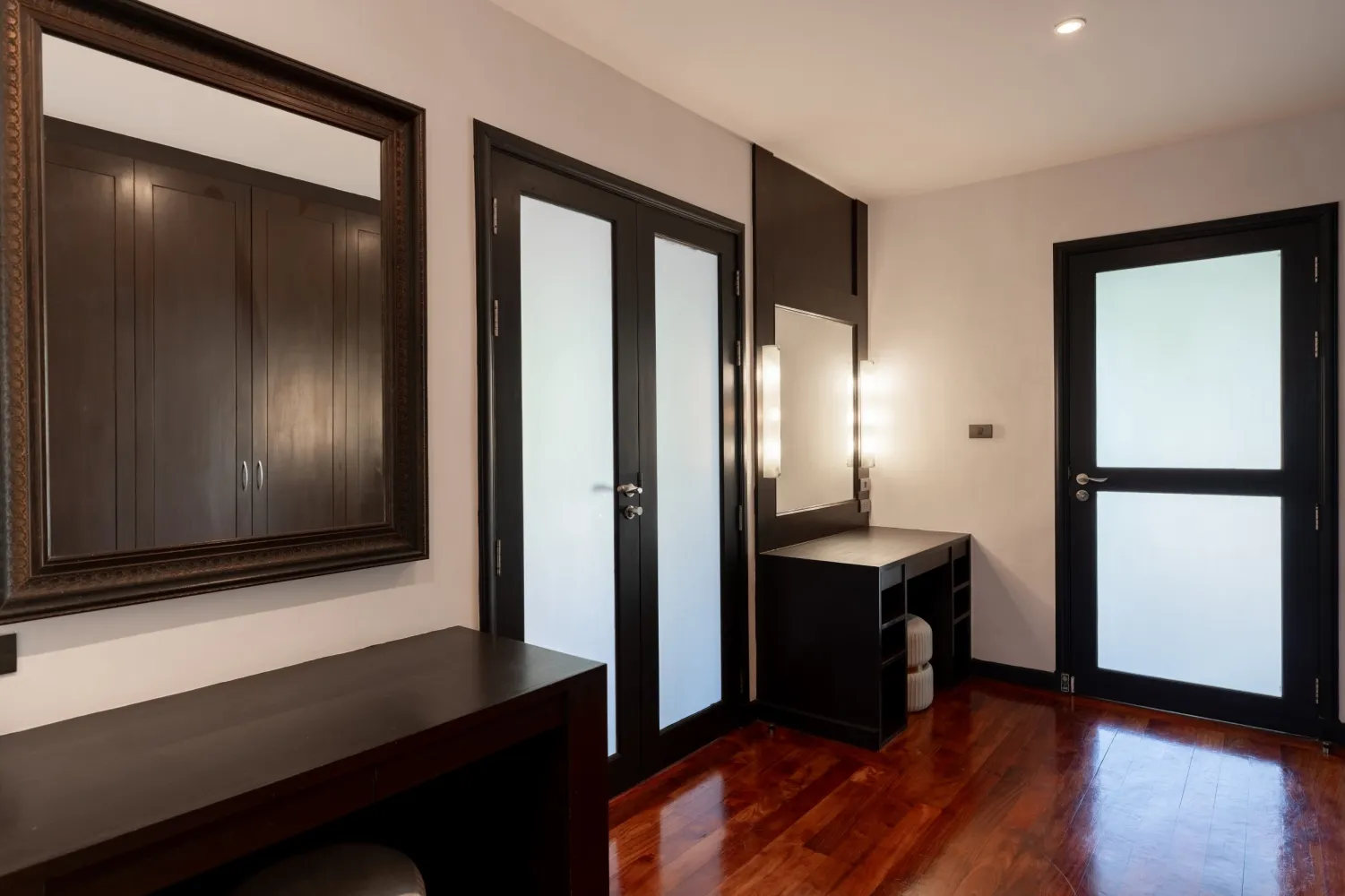Property image - full photo 41