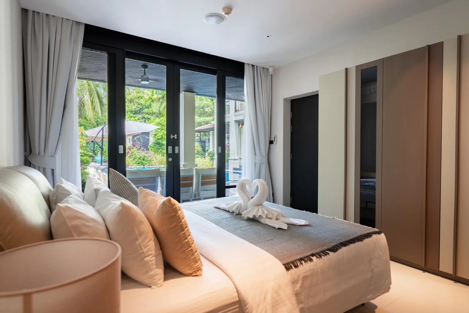 Property image - full photo 21