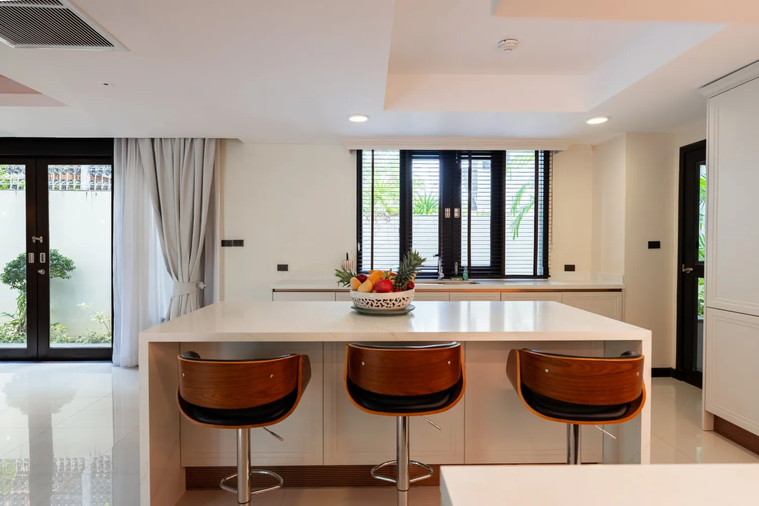 Property image - full photo 7