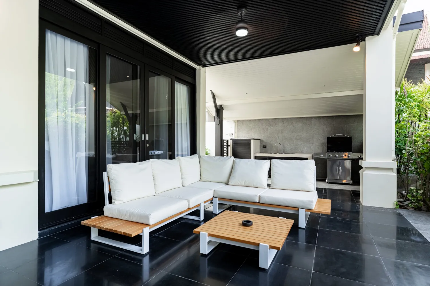 Property image - full photo 52